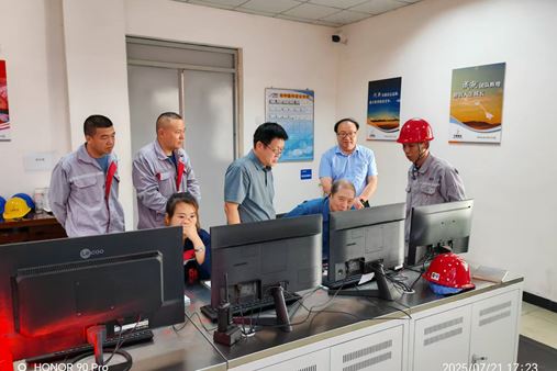 【权威认可】中国金属学会专家王天义老总为中航超能高效低耗脱硫脱硝项目点赞